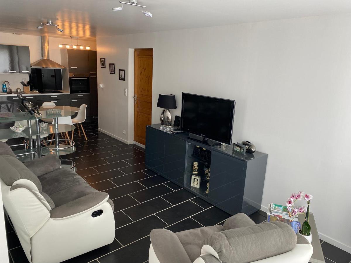 Appartement Neuf Et Moderne Saint-Palais  Kültér fotó